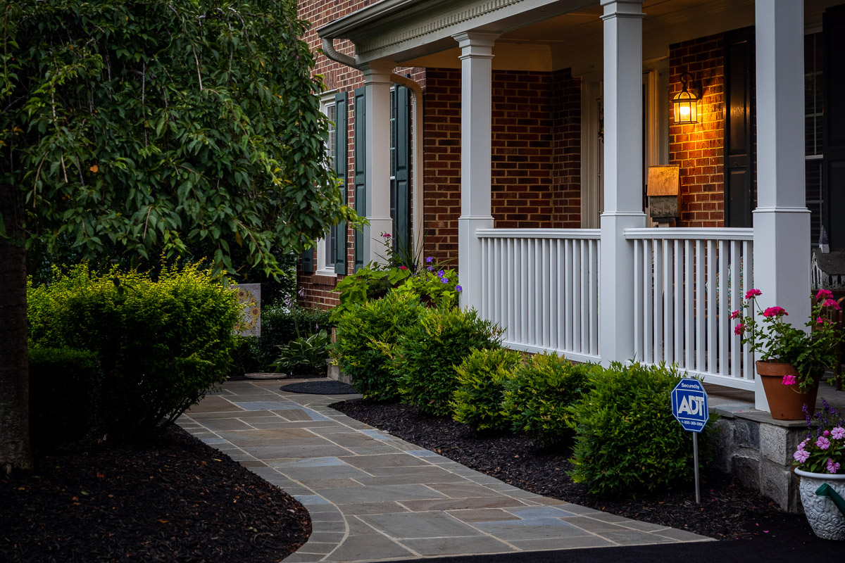 Front Walkway with Mortared Flagstone